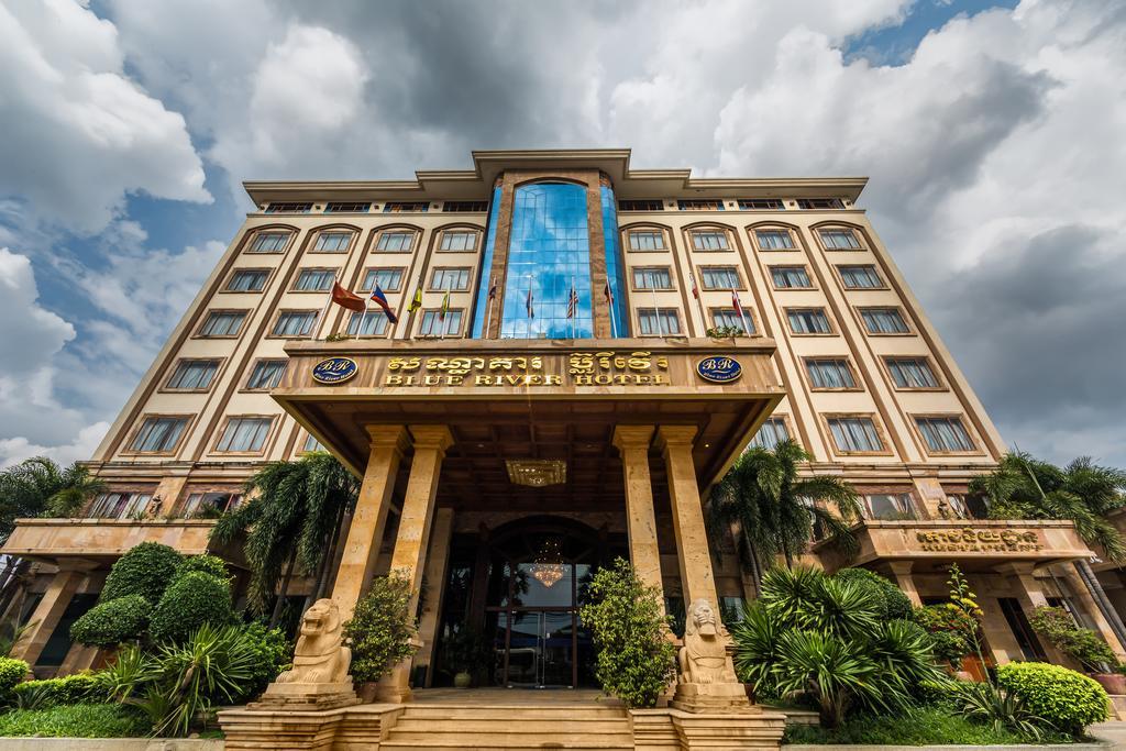 Blue River Hotel Phnom Penh Bagian luar foto